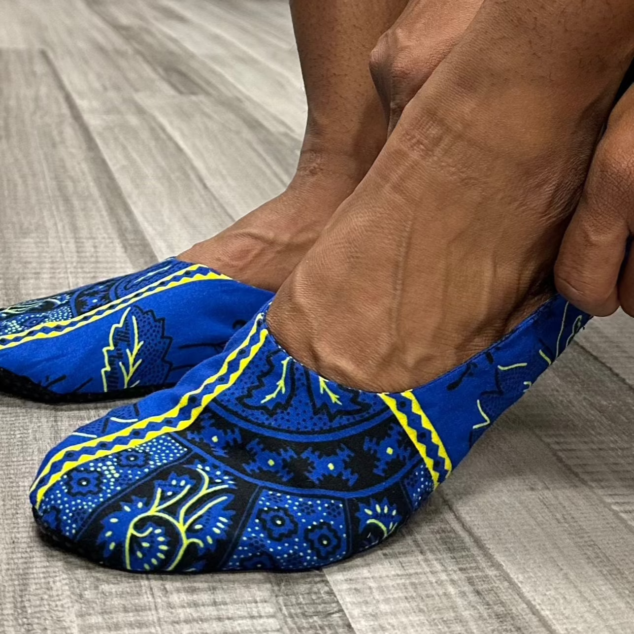 Cozy Comfort Slipper Pattern: A Personalized Gift for Everyone